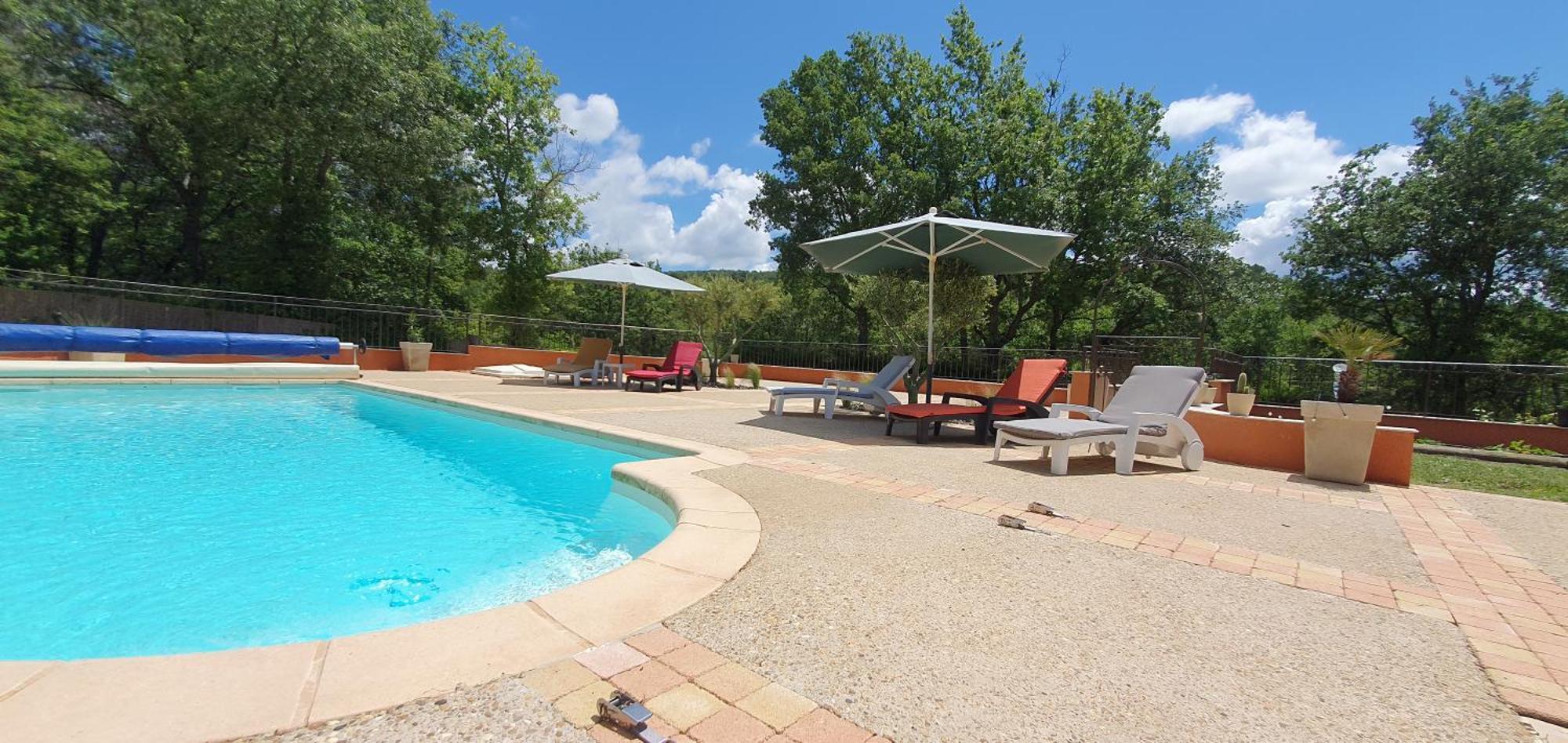 Willa Maison Familiale Avec Piscine Et Boulodrome Dans Le Luberon Caseneuve Zewnętrze zdjęcie