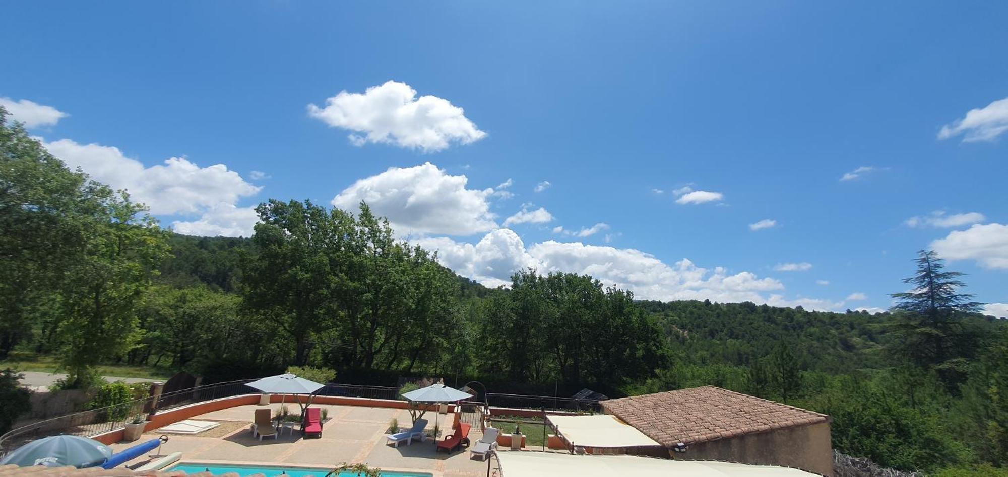 Willa Maison Familiale Avec Piscine Et Boulodrome Dans Le Luberon Caseneuve Zewnętrze zdjęcie